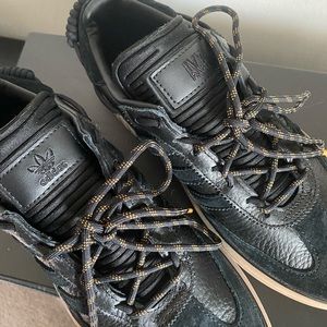 Ivy Park Black Sneaker